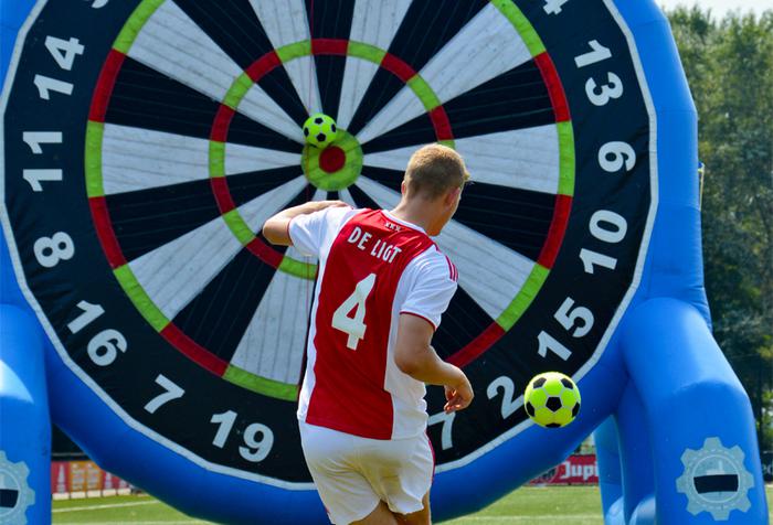 AJAX_TV_AJAX_Footdarts.jpg